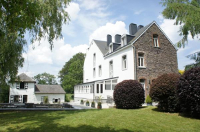 Гостиница Hostellerie La Maison de Maître  Шофонтен